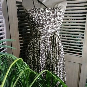 BCBG & Betsy johnson evening 2 DRESS LOT SIZE4